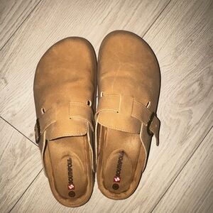Southpol Tan Women's Mules